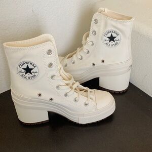 NWOT Converse All Stars Chuck Taylors UNISEX Cream/ Cream Heeled Boots.